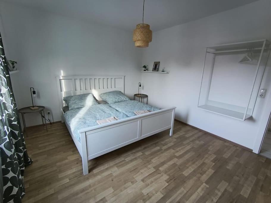 Comfortable Apartment With Balcony โบคุห์ม ภายนอก รูปภาพ